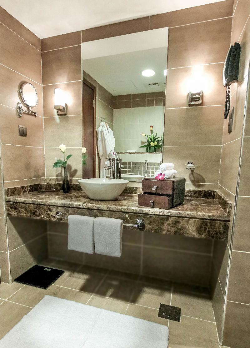 Danat Capital Hotel Abu Zabi Zewnętrze zdjęcie