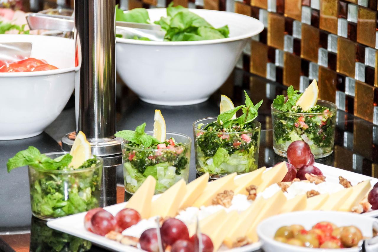 Danat Capital Hotel Abu Zabi Zewnętrze zdjęcie