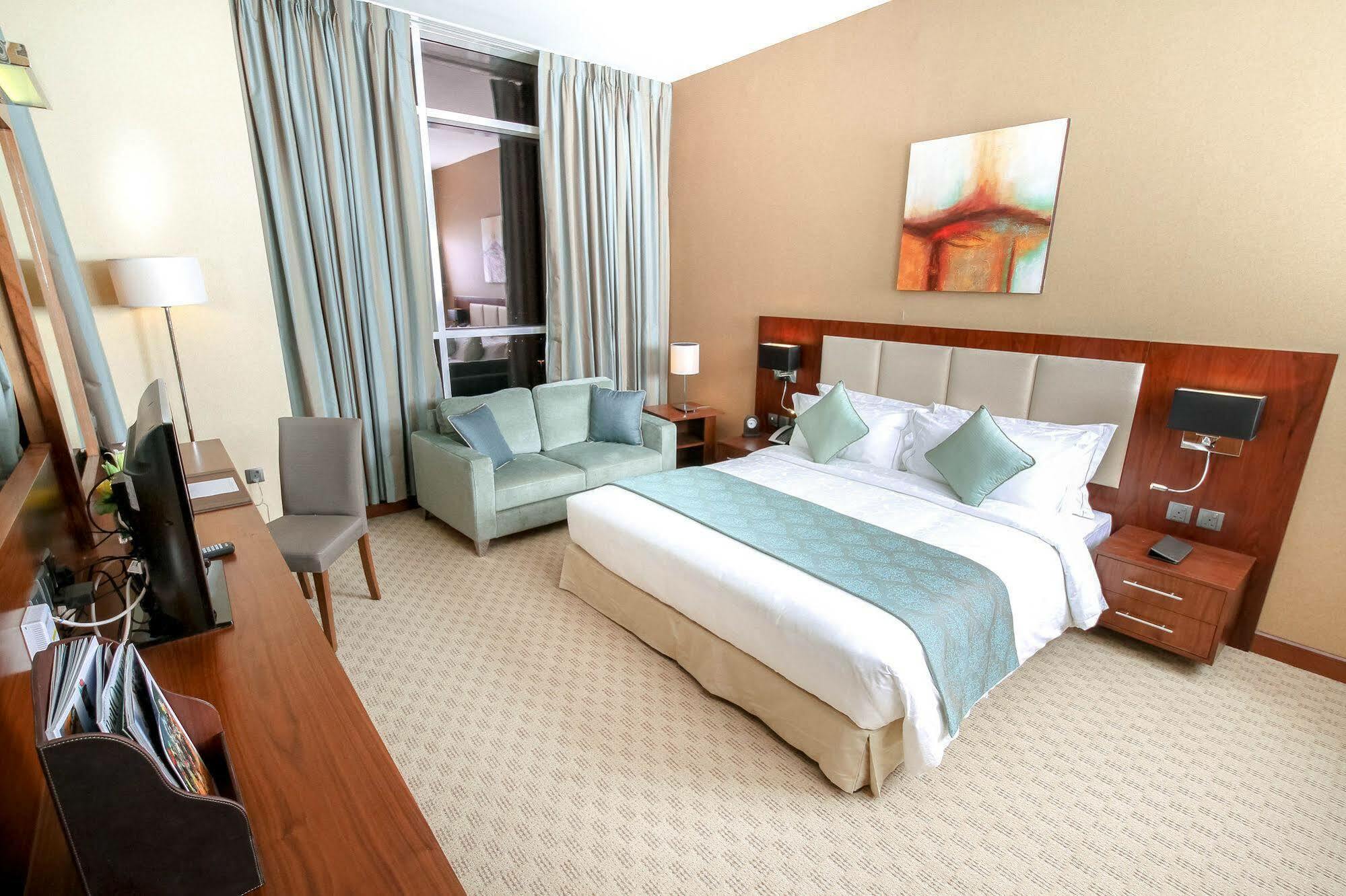Danat Capital Hotel Abu Zabi Zewnętrze zdjęcie